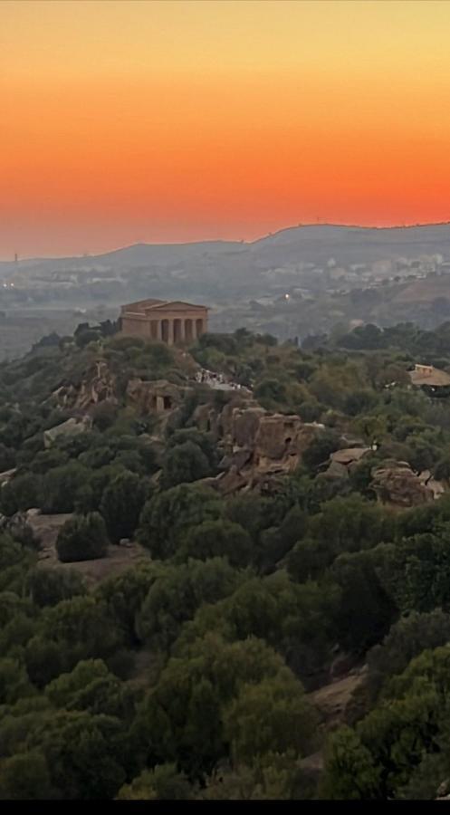 La Sedia Rossa Historical Centre Appartement Agrigento Buitenkant foto